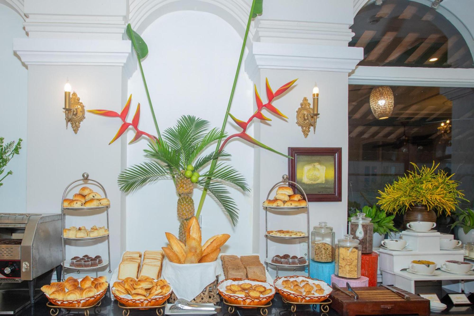 Hoi An Garden Palace Hotel y Spa Exterior foto