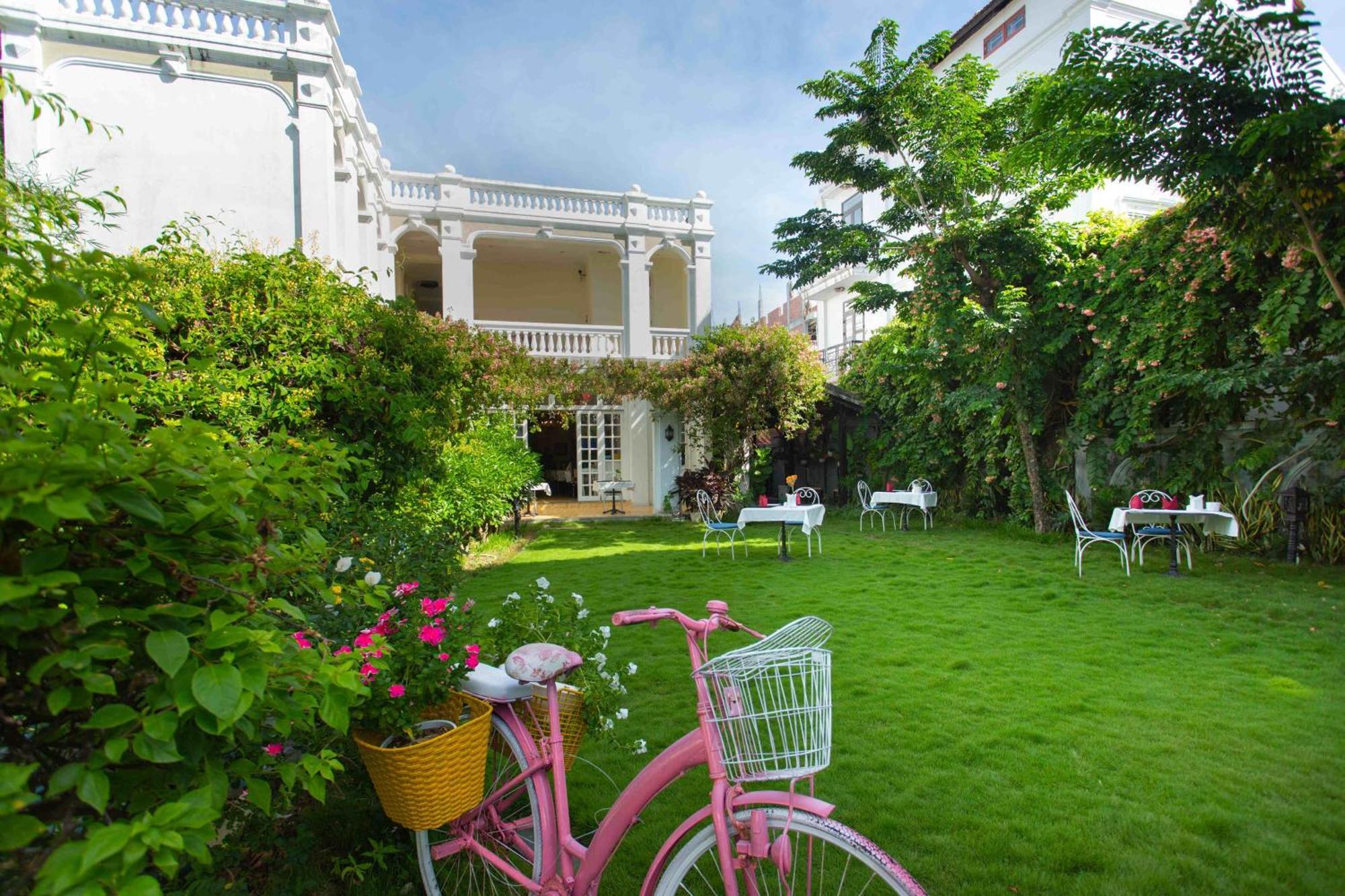 Hoi An Garden Palace Hotel y Spa Exterior foto
